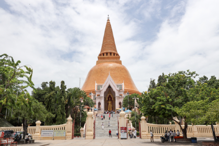 Phra Phatom Chédi